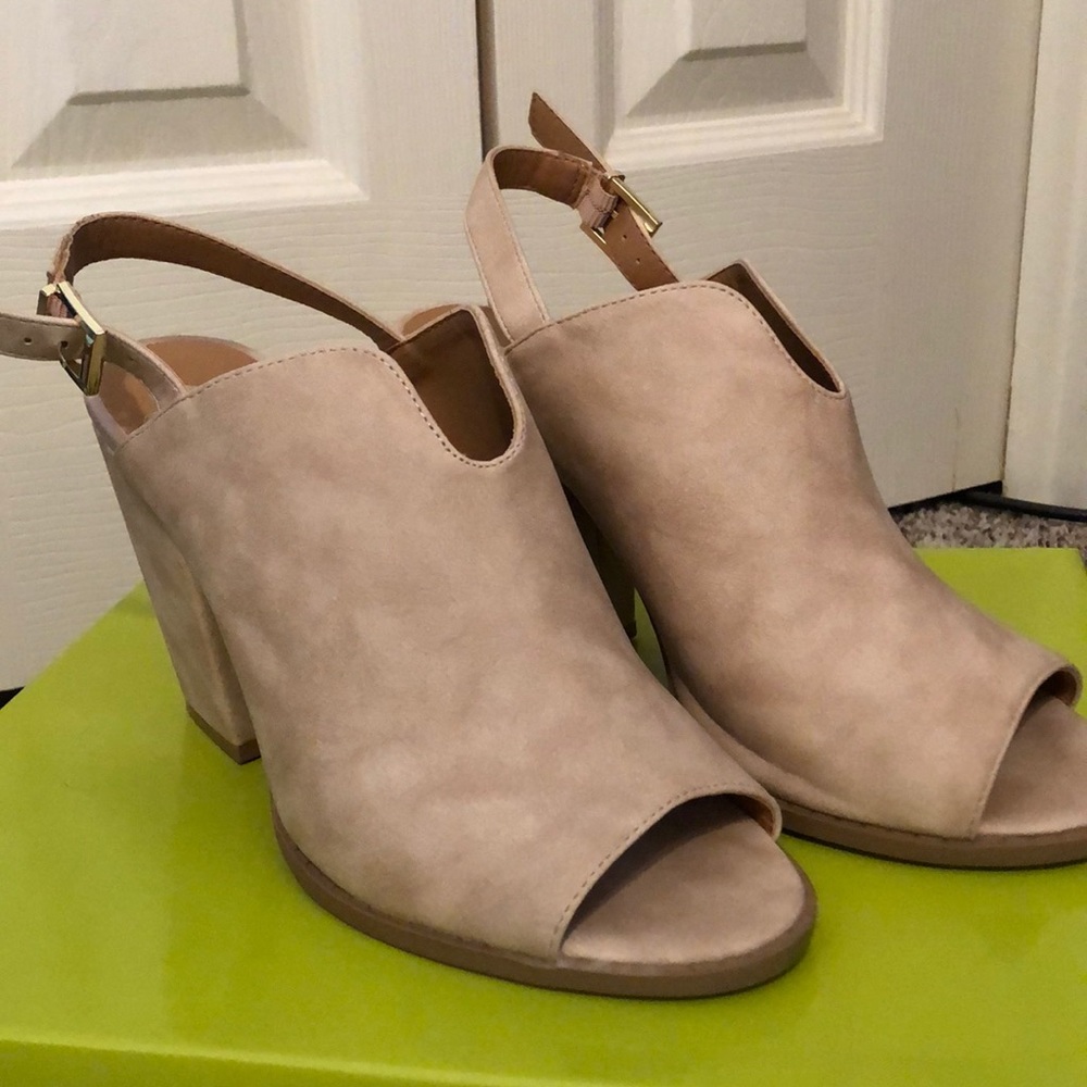 Qupid open toe heels